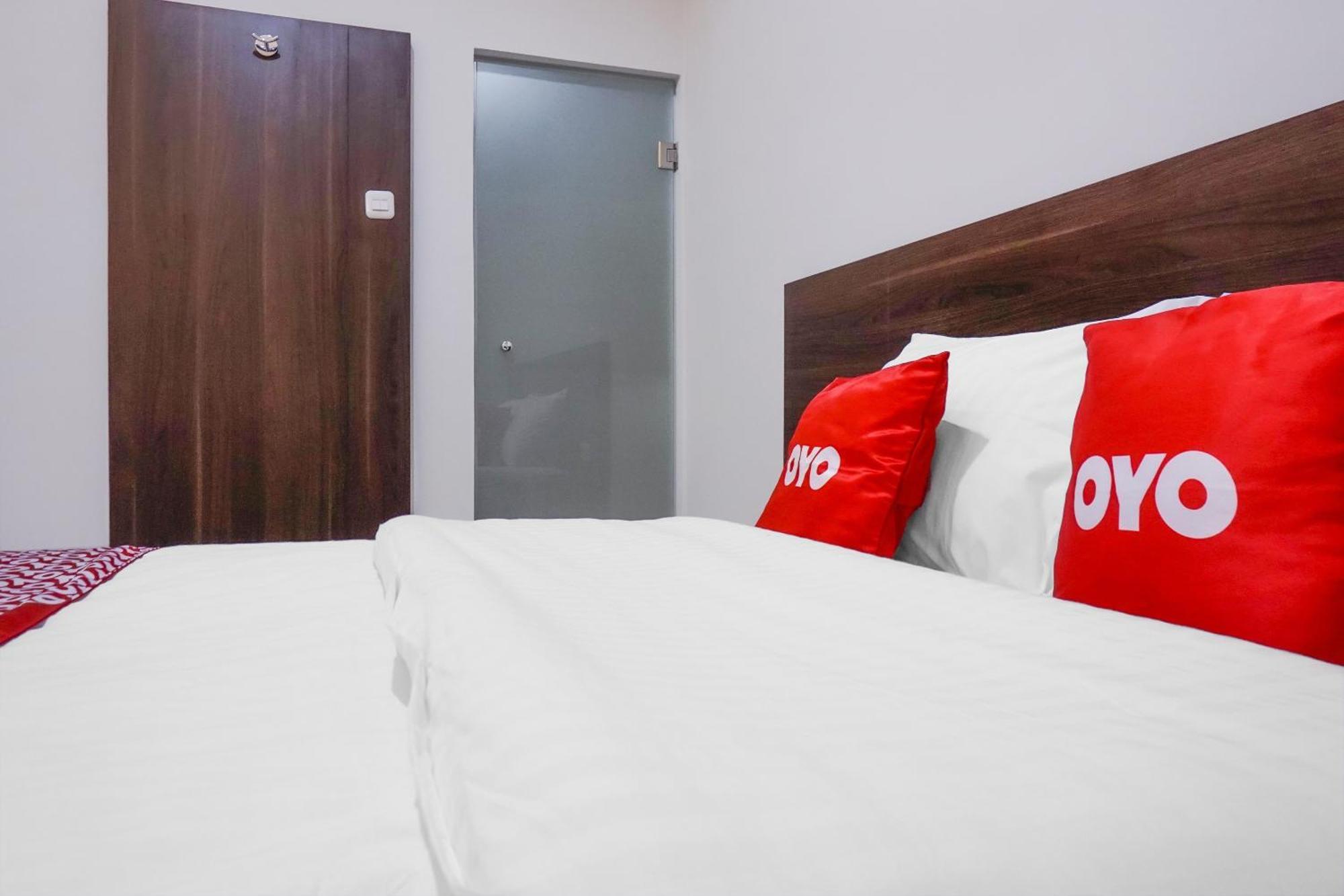 Super Oyo 90115 Near Pasar Baru Hotell Jakarta Eksteriør bilde