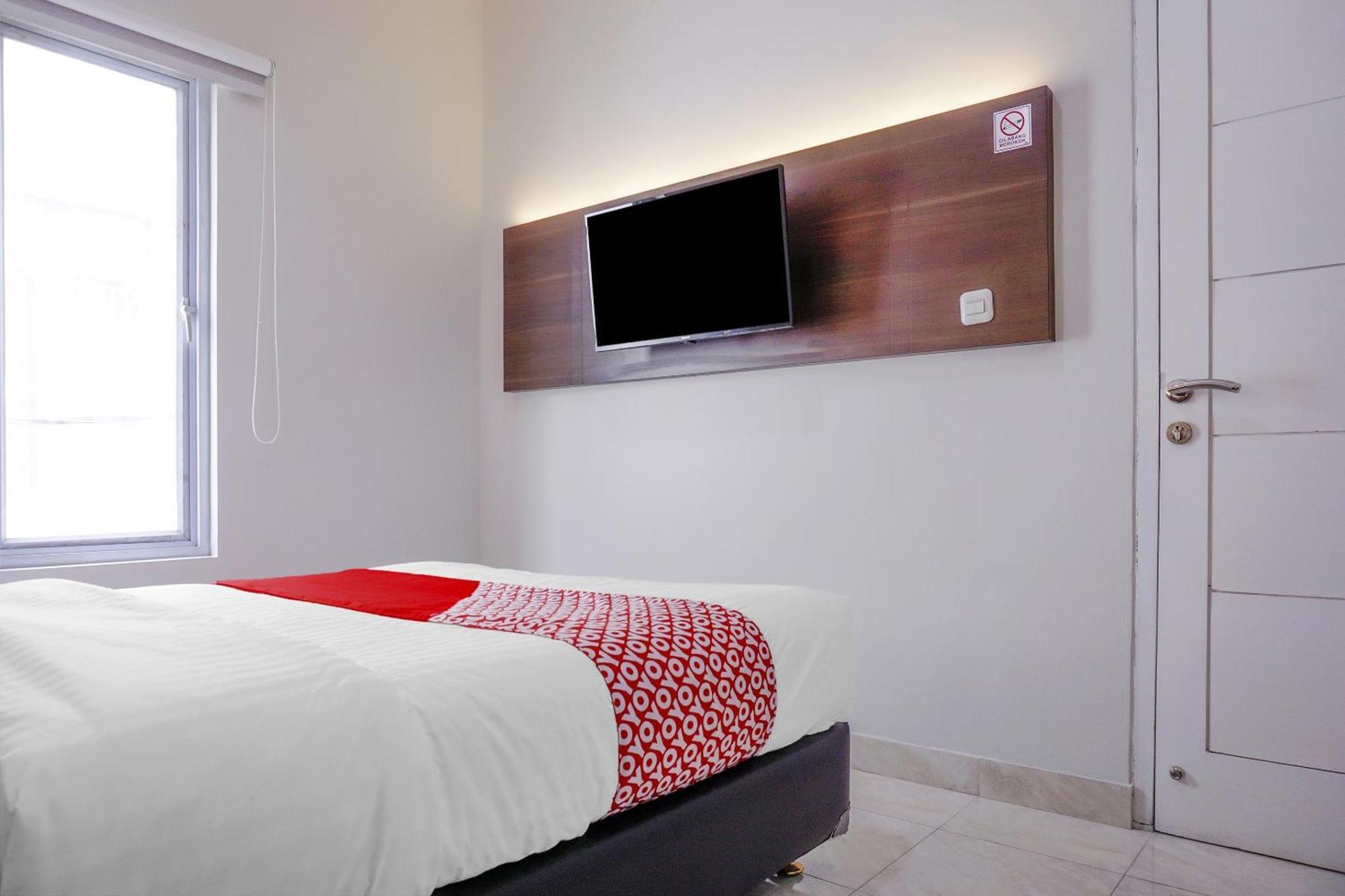 Super Oyo 90115 Near Pasar Baru Hotell Jakarta Eksteriør bilde